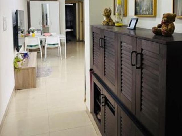 Andheri CHS 2 Bedroom 650 Sq. Ft. Apartment in Andheri West Mumbai Listing ID: #10143