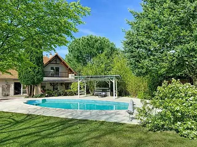Anet 28260 Achat / Vente maison 7 pièces t7 piscine