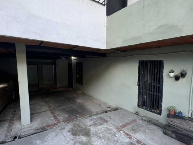Anexo en venta turumo acabados parciales Obra gris y obra blanca kc