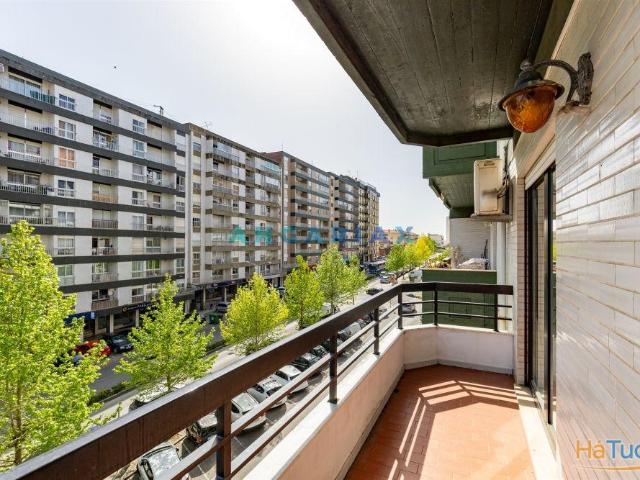ANG1582 Apartamento T3 para Venda na Avenida Marquês de Pombal, Leiria | 26064083385