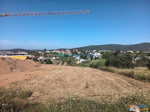 ANG1583 Terreno para Venda em Leiria | 26074083380
