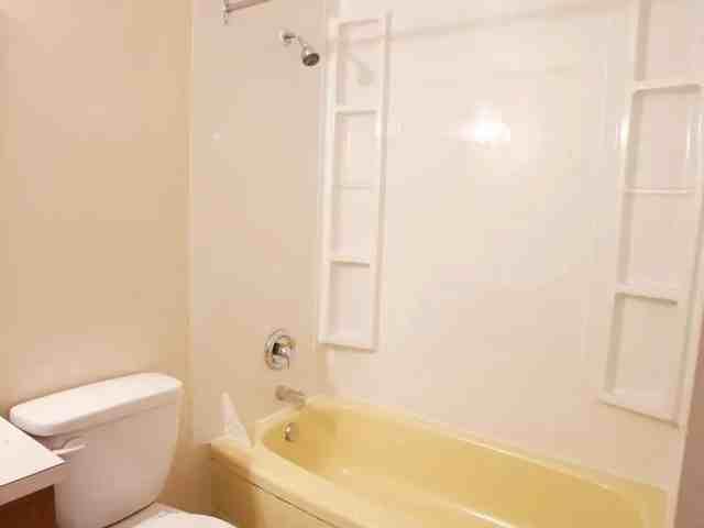 Angus Place 2 Bedroom Apartment for Rent at 2115 Angus St, Regina, SK S4T 2A1 Cathedral