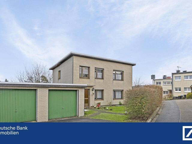 Angebotsverfahren: 2 Familienhaus mit großem Grundstück in Neviges