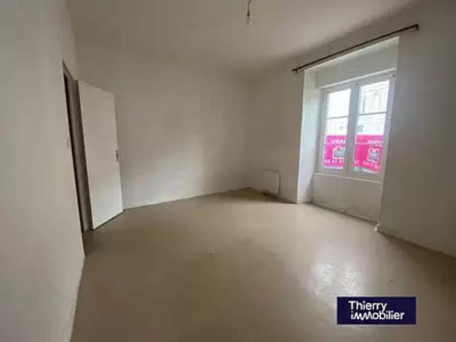 Angers 49100 Achat / Vente appartement 2 pièces t2 cave