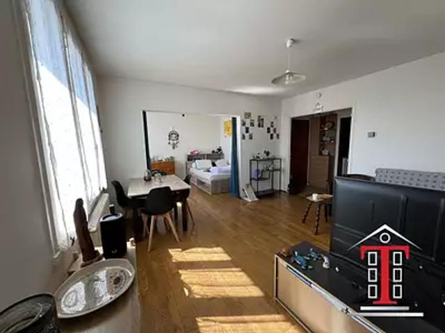 Angers 49100 Achat / Vente appartement 4 pièces t4 parking