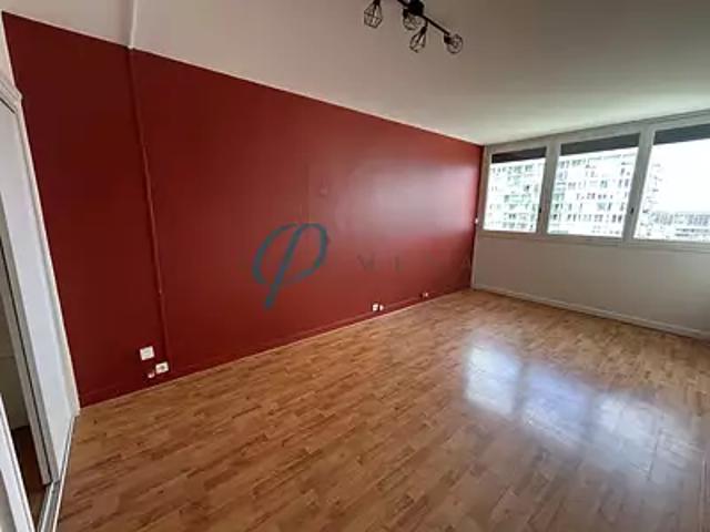 Angers 49100 Location appartement 1 pièce t1