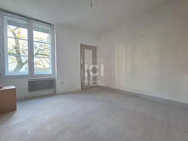 Angers 49100 Location appartement 1 pièce t1