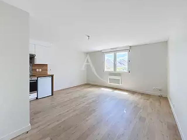 Angers 49100 Location appartement 2 pièces t2 parking