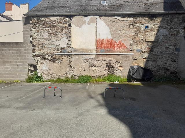 ANGERS HYPER CENTRE PARKING PRIVATIF