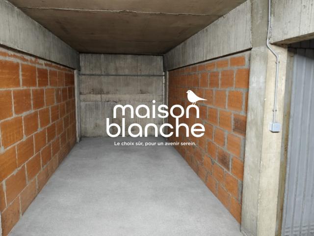 Angers Vente Parking / Garage 49