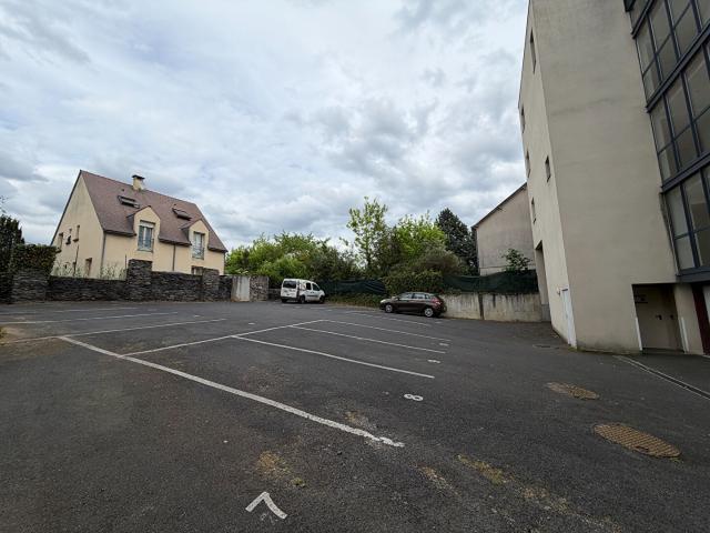 Angers Vente Parking / Garage 49