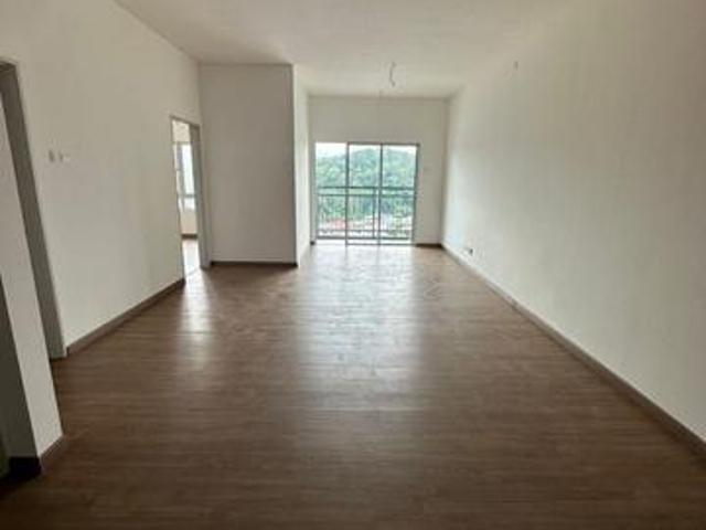Anggerik Wira Condominium For Sale Newly Unit As New Well clean