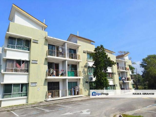 ANGGERIK COURT APARTMENT PUTRA NILAI