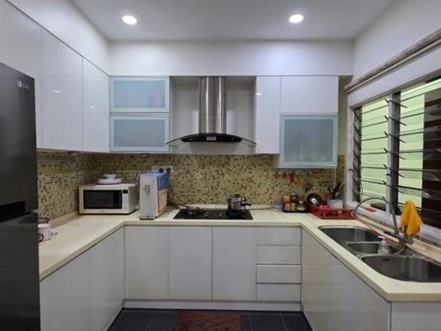 Anggerik doritis 2sty 5r5b kitchen extended kota kemuning