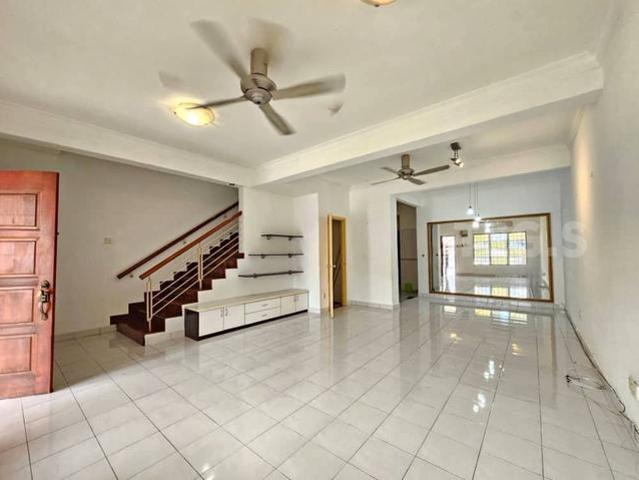 Anggerik Liparis 2 Storey Terrace House for Sale at Kota Kemuning