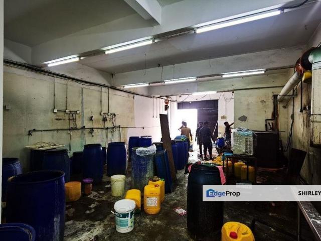 Anggerik Mokara shoplot Ground floor