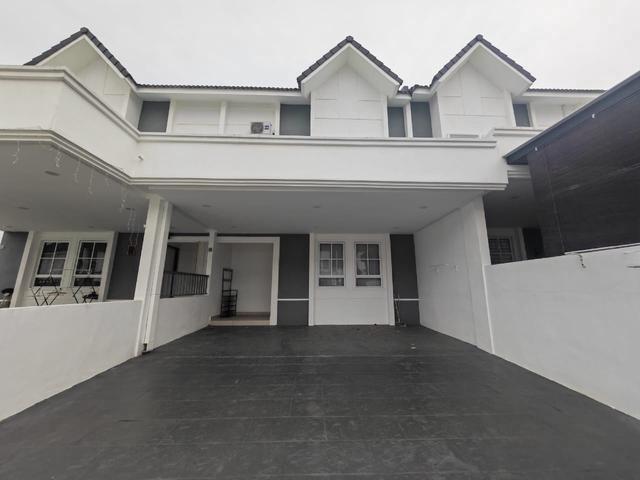 Anggun Rawang Templer Residence 2 Storey Terrace For Rent