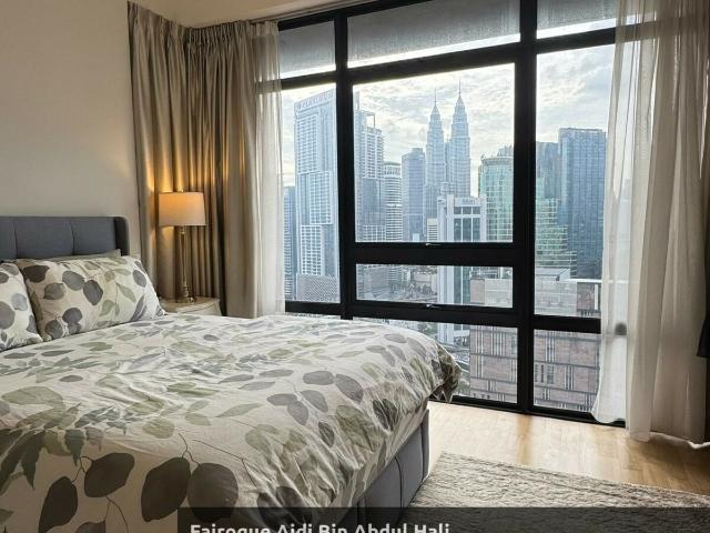 Anggun Residences KLCC With KLCC & KL TOWER View