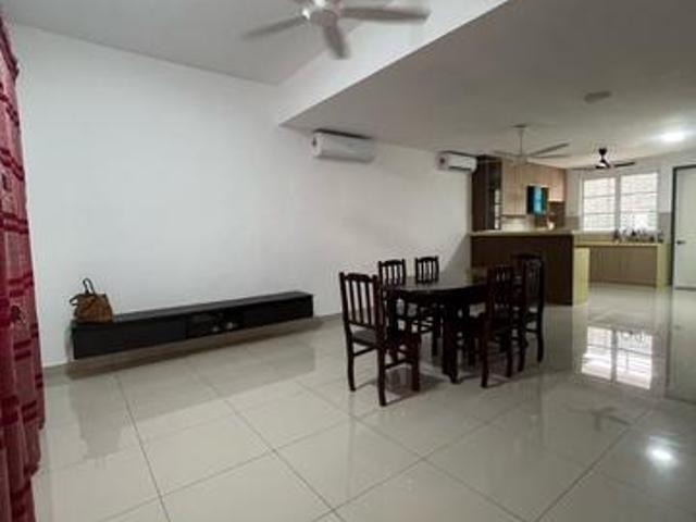 Anggun Residensi House