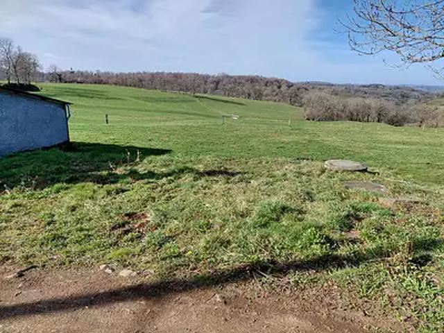 Anglards de Salers 15380 Achat / Vente maison 4 pièces t4 cave