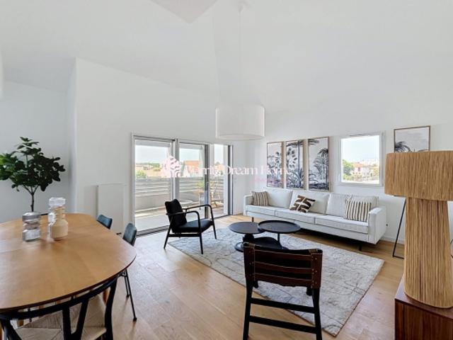 ANGLET – 5 CANTONS Exceptionnel T4 de 96 m² en dernier étage