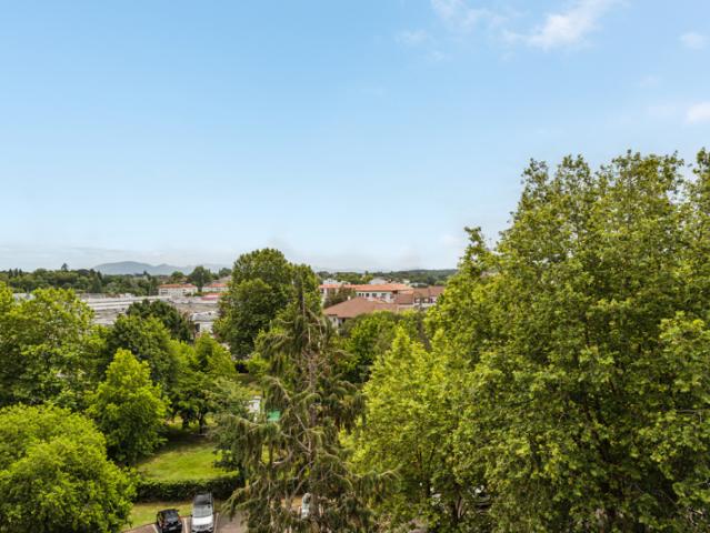 Anglet centre Grand T3 Dernier étage