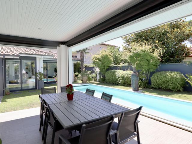 ANGLET AU COEUR DES 5 CANTONS VILLA CONTEMPORAINE