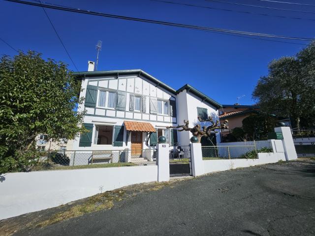 ANGLET Blancpignon Maison T4 jardin et garage