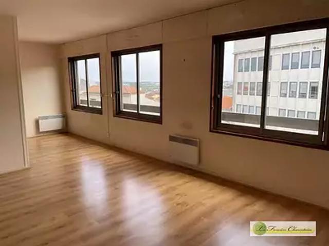 Angoulême 16000 Achat / Vente appartement 4 pièces t4