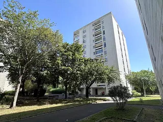 Angoulême 16000 Achat / Vente appartement 4 pièces t4 cave