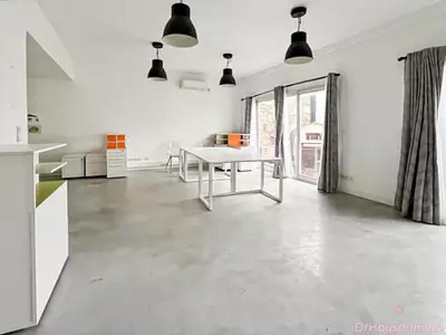 Angoulême 16000 Achat / Vente divers 1 pièce terrasse parking