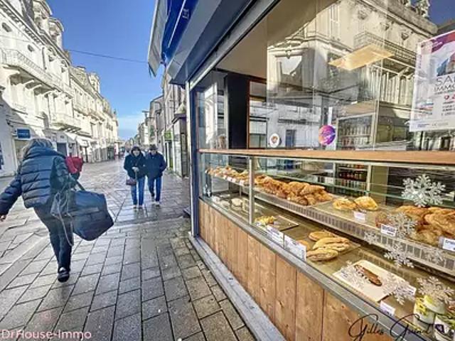 Angoulême 16000 Achat / Vente divers 8 pièces