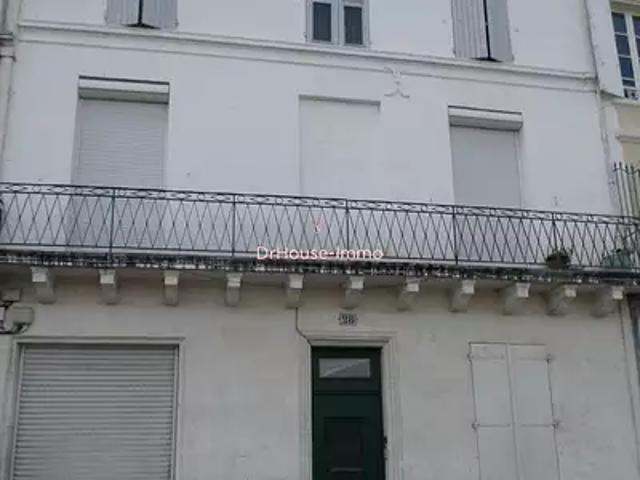 Angoulême 16000 Achat / Vente maison 10 pièces t10 terrasse