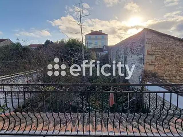 Angoulême 16000 Achat / Vente maison 7 pièces t7 jardin terrasse