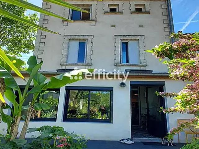 Angoulême 16000 Achat / Vente maison 7 pièces t7 terrasse