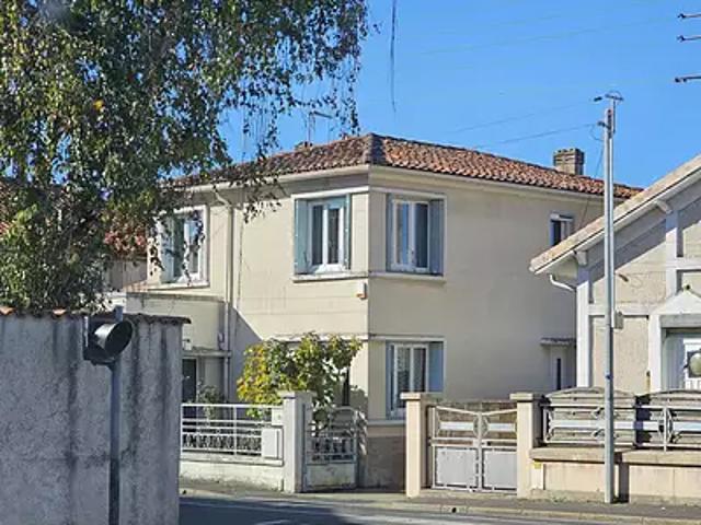 Angoulême 16000 Achat / Vente maison 8 pièces t8