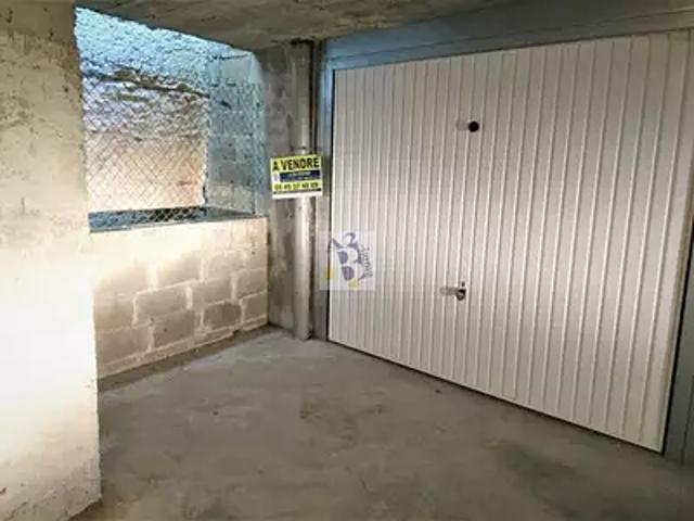 Angoulême 16000 Achat / Vente parking