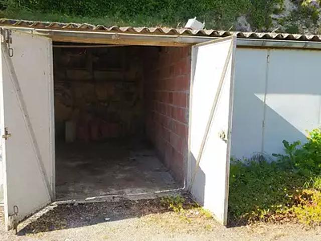 Angoulême 16000 Achat / Vente parking