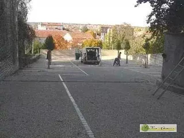 Angoulême 16000 Location parking