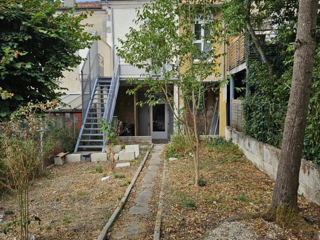 Angoulême VICTOR HUGO