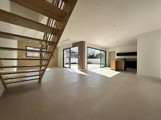Angoulins 17690 Achat / Vente maison 7 pièces t7 piscine terrasse