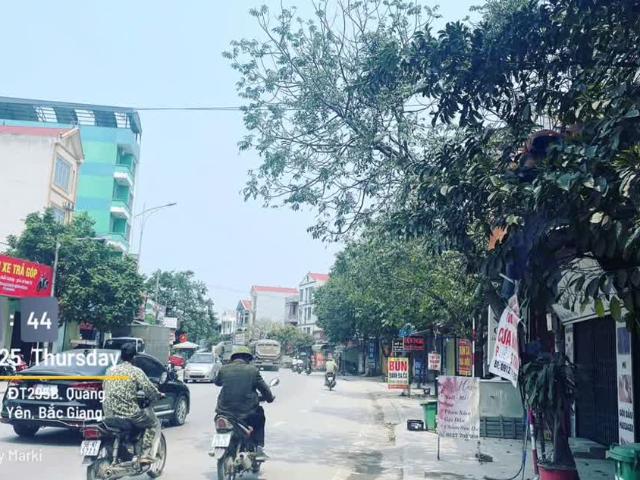 Anh trai gửi bán căn nhà mặt QL1A cũ nối liền Bắc Ninh Bắc Giang vị trí đắc địa mà giá chỉ
