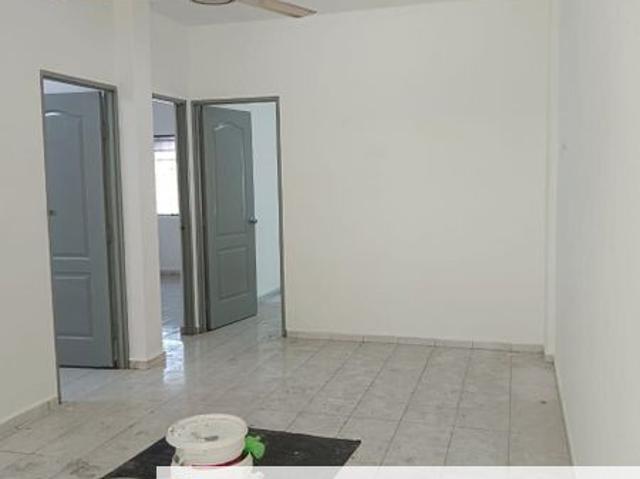Anjung Tawas Damai Tasek Freehold Basic Unit Ground floor