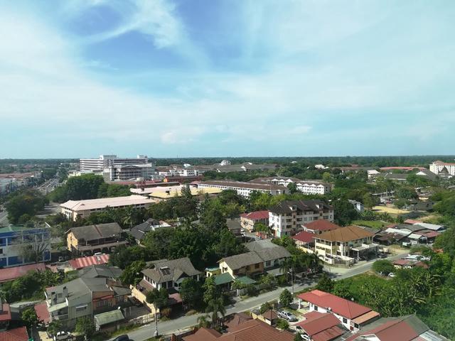 Anjung Vista 1 bedroom suite with Private Parking Lot