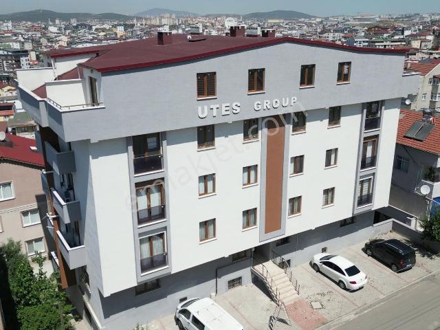 Anka Real Estate/çayırova Merkez Satılık 4+1 Teraslı Daire
