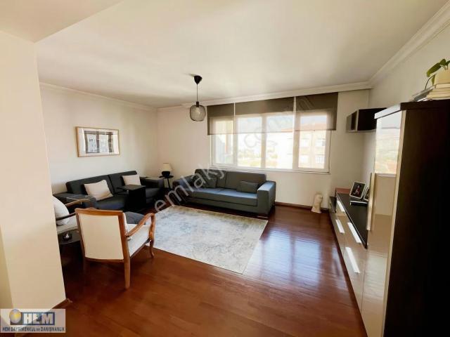 Ankapark Karşısında Satılık 3+1 Daire