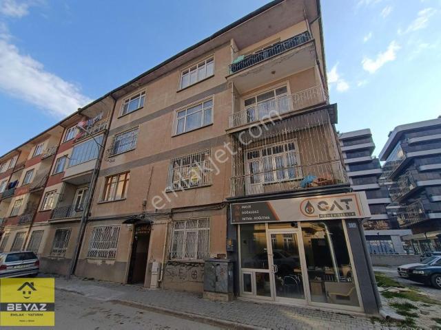Ankara Cad.kentplus Avm Arkası Bakımlı Kombili Satılık 3+1 Daire
