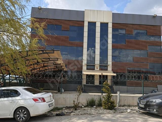 ANKARA AKYURT 7500 M2 KİRALIK FABRİKA