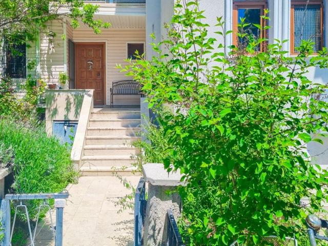 Ankara Çayyolu Mahallesinde Satılık 5+1 Villa