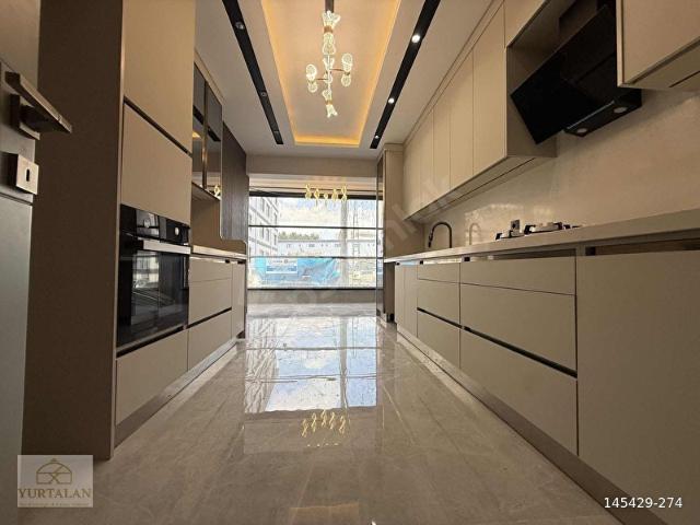 ANKARA BULVARINDA 4.5+1 LÜX MOBİLYALI SATILIK SIFIR DAİRE